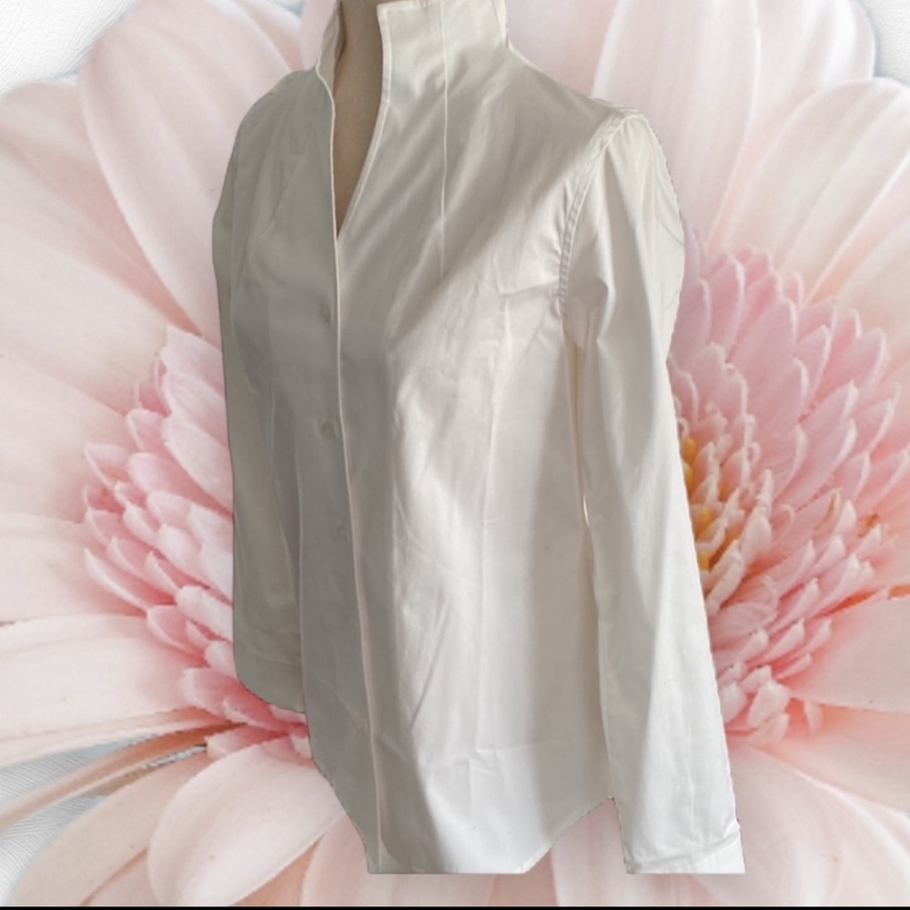 G.I.L.I. Crisp Cotton Button Down Fitted Long Sleeve Blouse   size 4  ~Exquisite - Picture 3 of 13